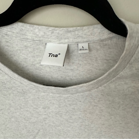 Aritzia Ribbed Long Sleeve - Picture 3 of 4